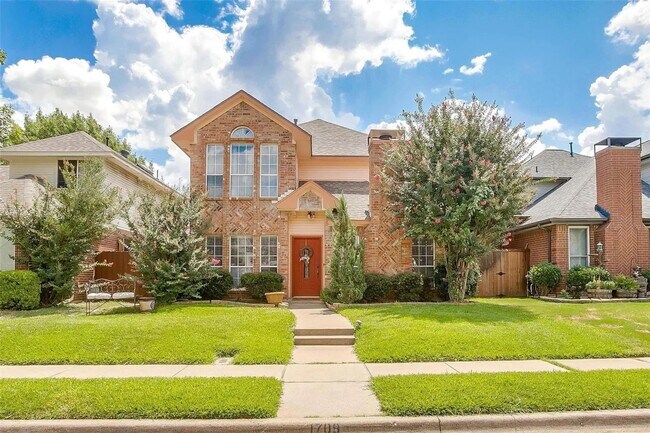 Building Photo - Spacious 4-Bedroom Home + Bonus Room with AC in Prime Lewisville Location