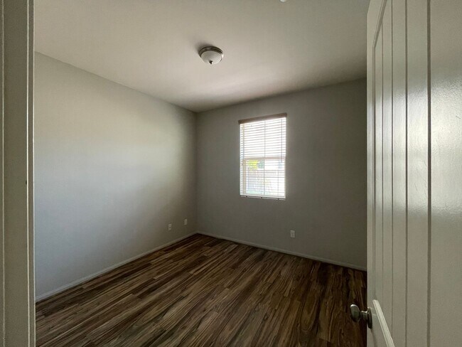 Building Photo - Spacious Chula Vista Home | 2 Car Garage | Pools, Gym & Tennis Courts