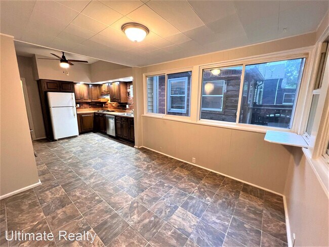 Building Photo - 3 br, 1.5 bath House - 4721 Goethe Ave.