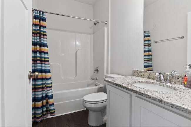 Building Photo - 1110 Shoal River Dr