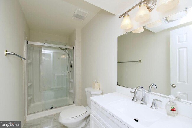 Building Photo - 10217 McKean Ct