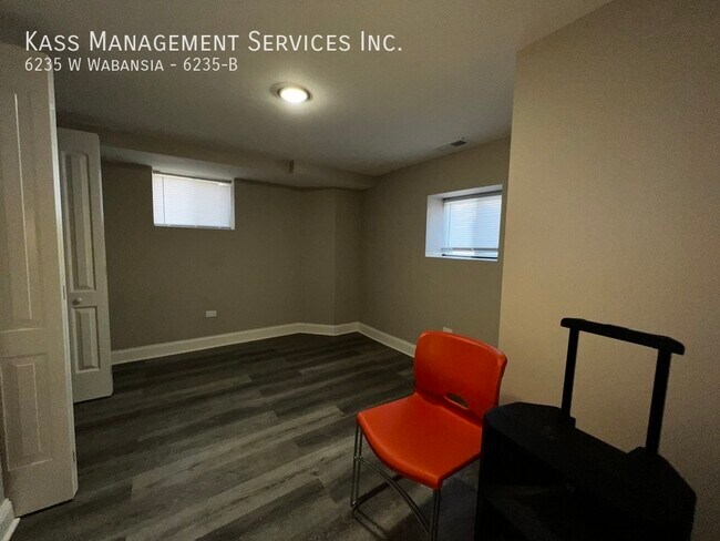 Building Photo - 6235 W Wabansia-6235-B