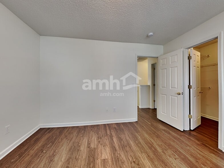 Building Photo - 3550 Galaxy Rd