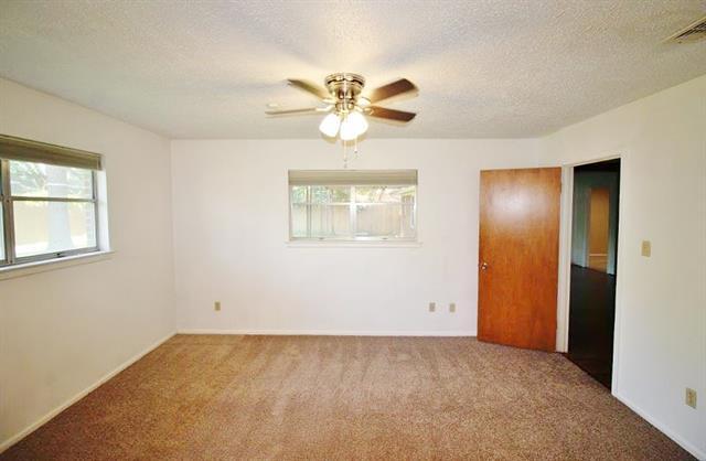 Building Photo - 1217 Lyric Dr
