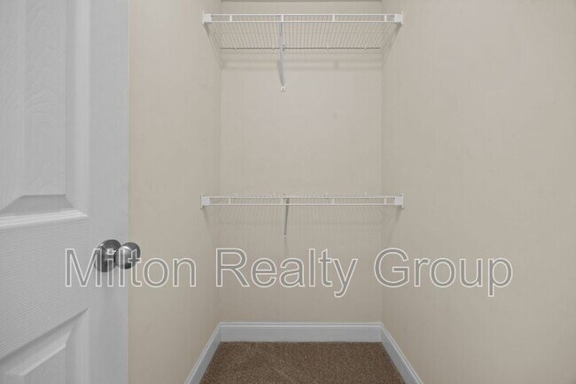 Building Photo - 26 River Stancil Dr