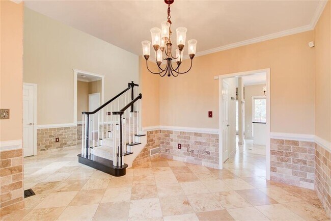 Building Photo - 3040 Stone Rd