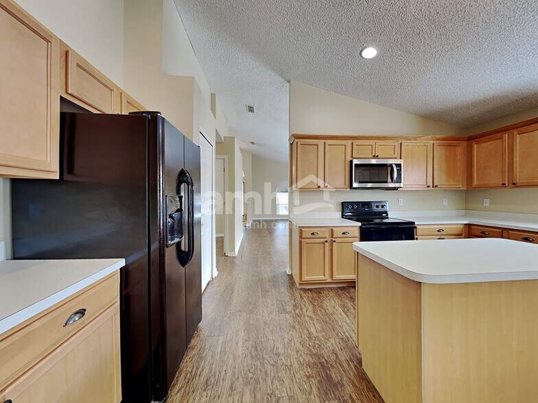 Building Photo - 4012 Waltham Forest Dr