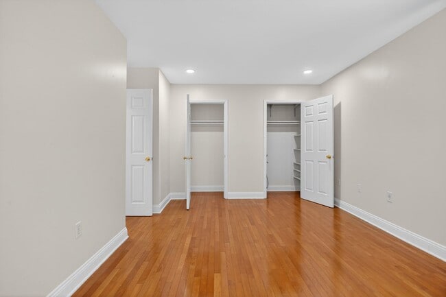 Building Photo - 12301 Braxfield Ct