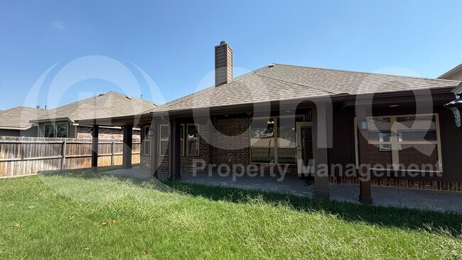 Building Photo - 1112 Snowbird Dr