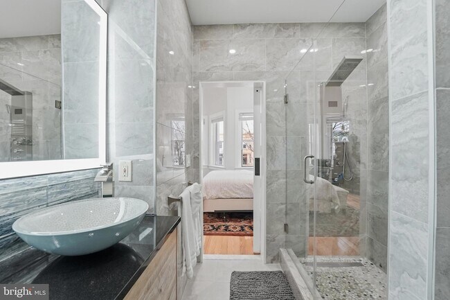 Building Photo - 56 Adams St NW