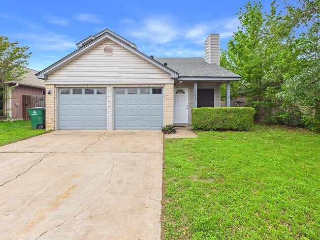 Building Photo - 14405 Tiffer Ln