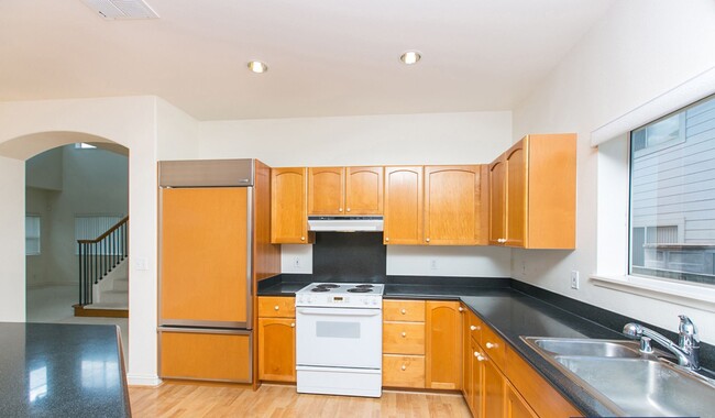 Building Photo - Mililani Mauka - 4bdrm/3bath with attached...