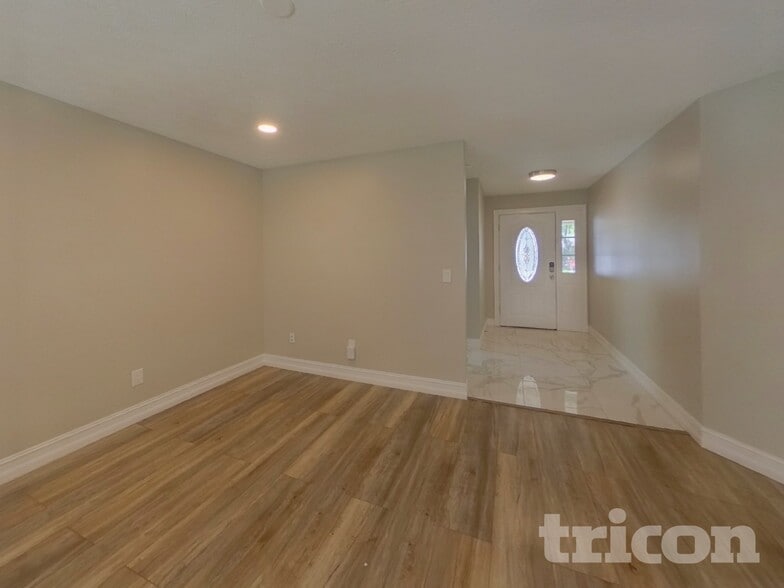 Building Photo - 21521 Curlew Ct