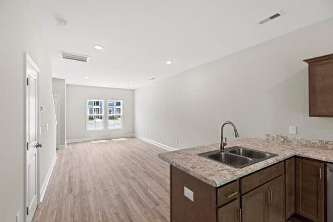 Building Photo - 100 Loren Rd