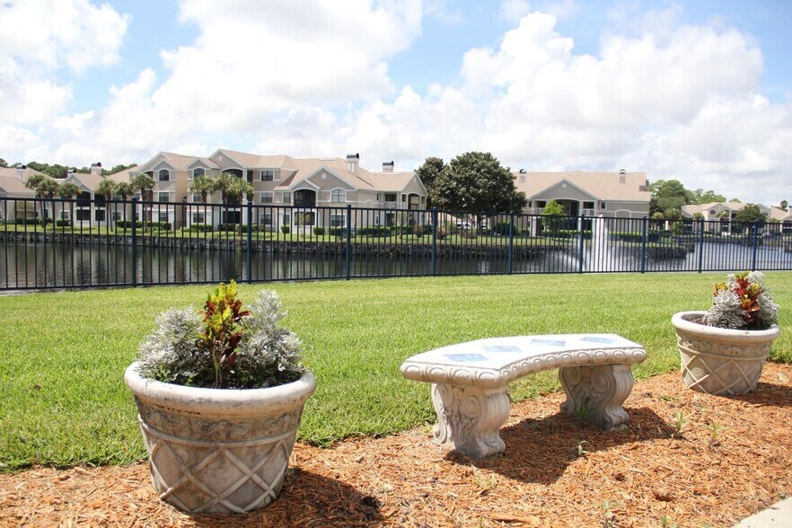 Building Photo - 505 Boardwalk Dr