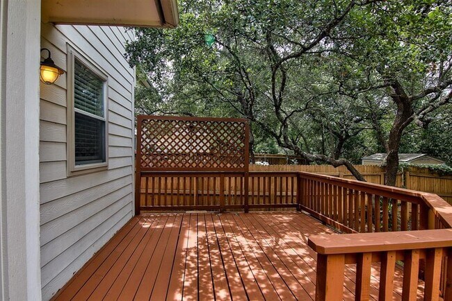 Building Photo - 3953 Canyon Glen Cir