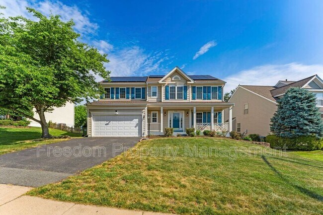 Building Photo - 9140 Worthington Dr