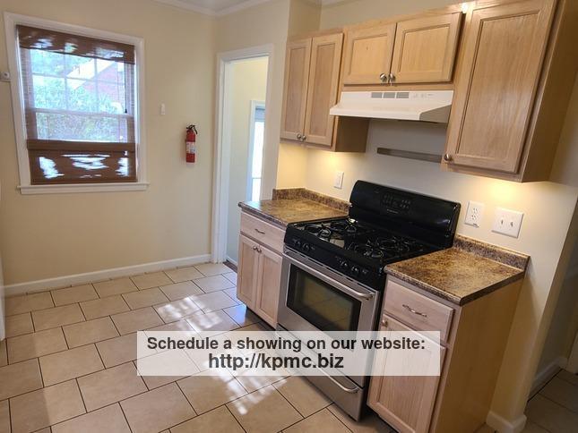 Building Photo - 2937 Oaklawn St
