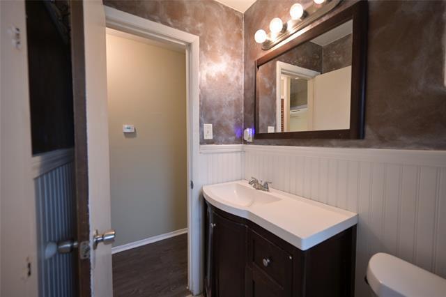 Building Photo - 1804 England Rd