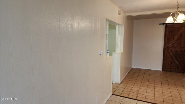 Building Photo - 5029 Tetons Dr