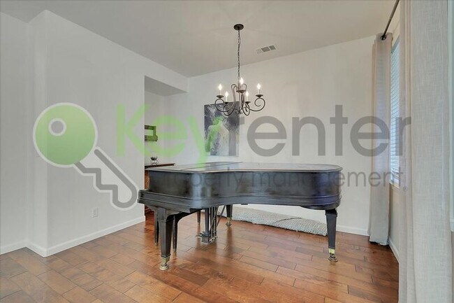 Building Photo - 4510 Pheasant Ln
