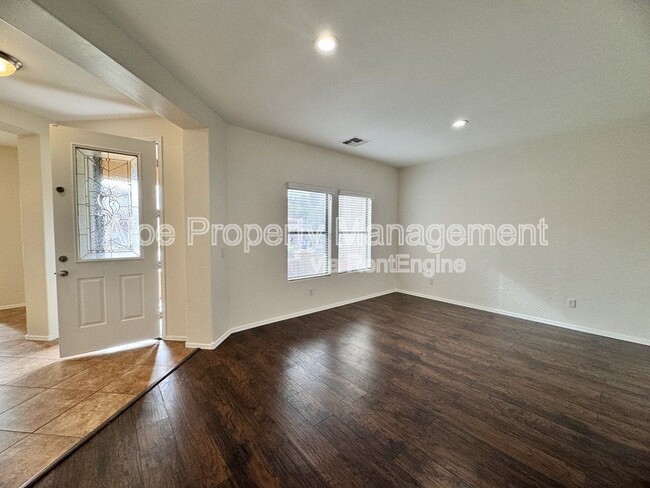Building Photo - 14141 N 136th Ln