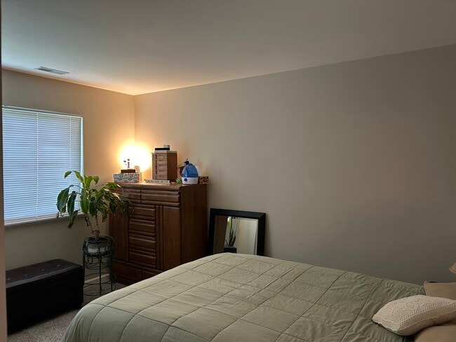 Building Photo - 3530 Blue Ridge Ct