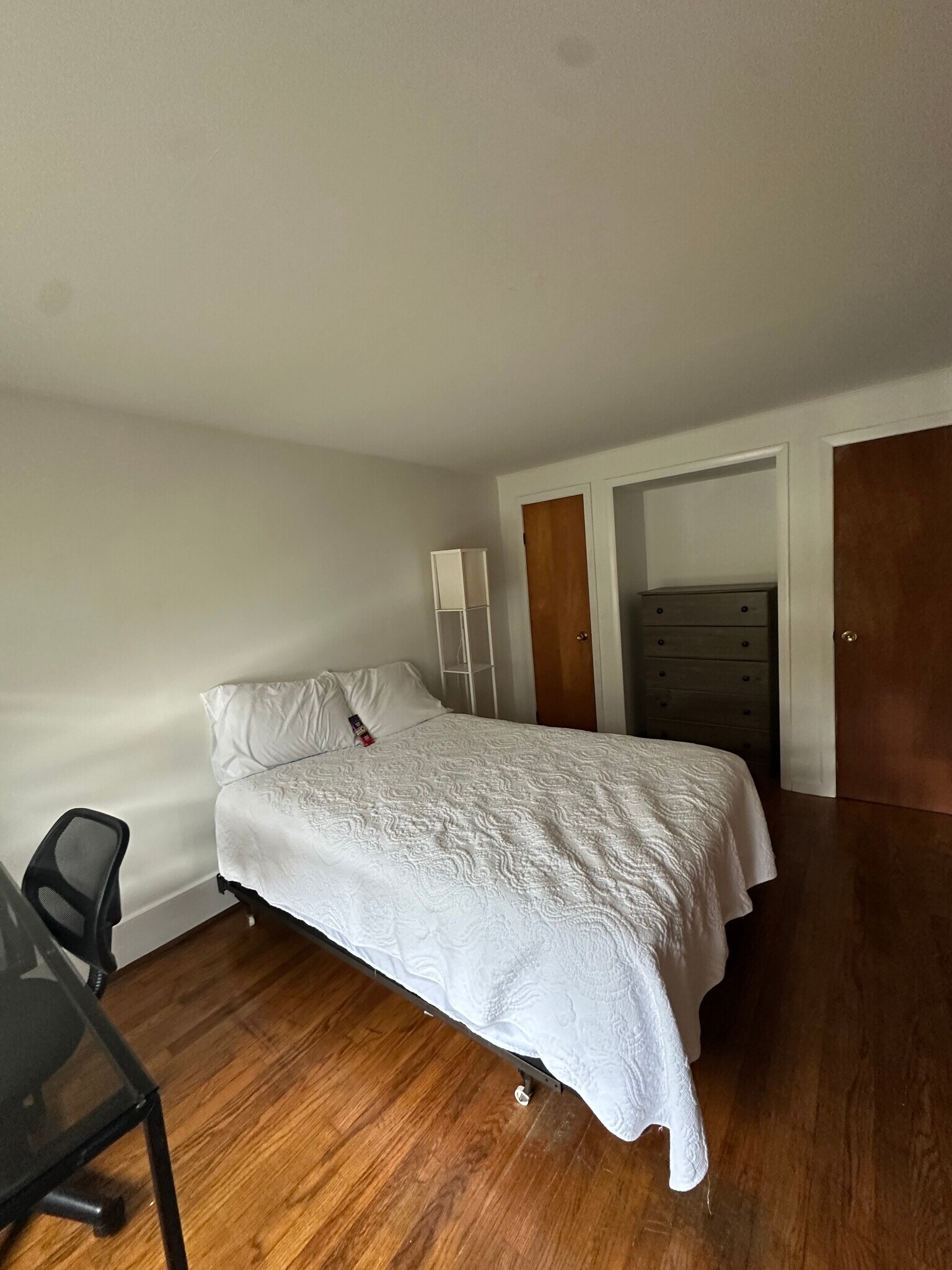 Building Photo - 765 S Aurora St