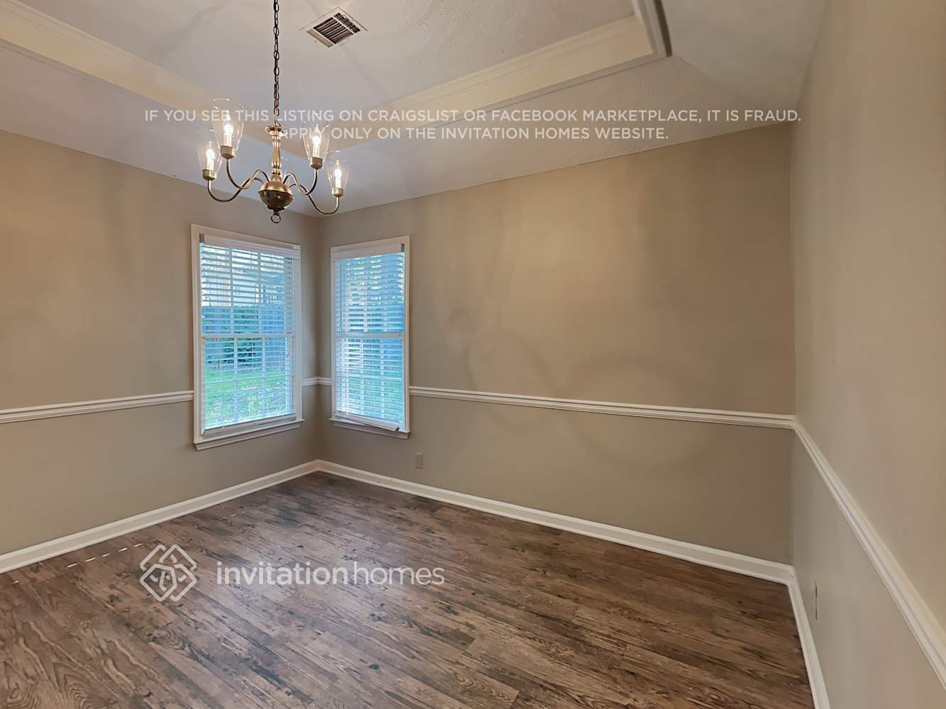 Building Photo - 561 Black Creek Dr