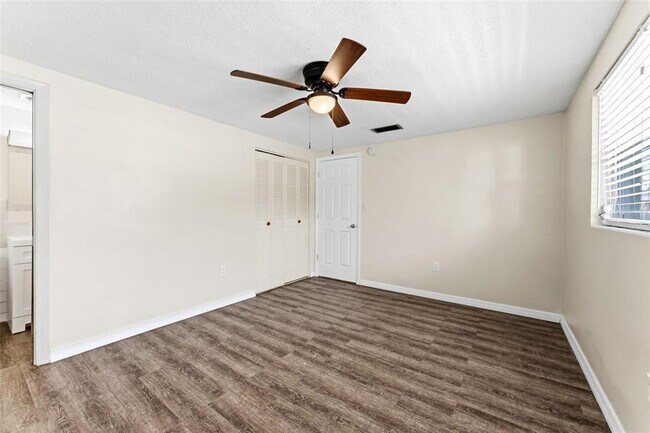 Building Photo - 7814 Talisman Dr