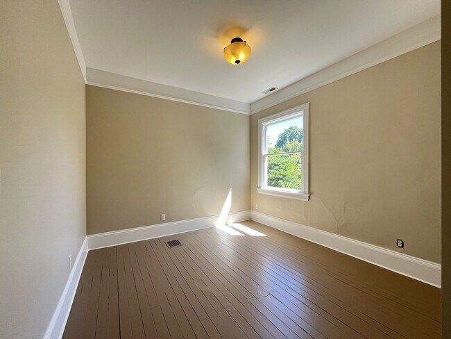 Building Photo - CPO2416