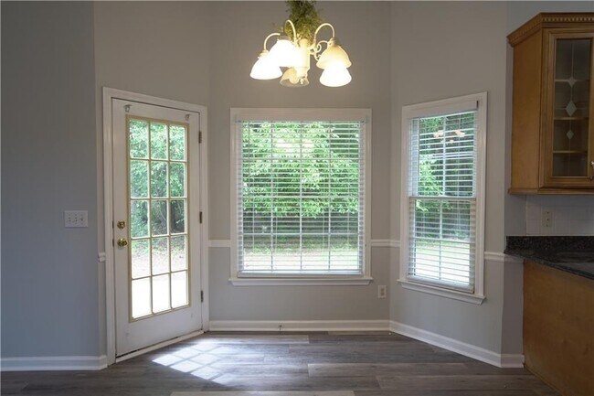 Building Photo - 9420 Coleherne Ct