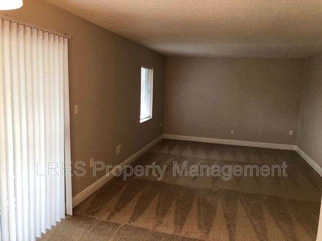 Building Photo - 4773 S Texas Ave