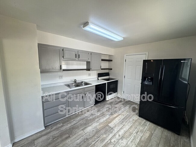 Building Photo - 1338 Westend Ave