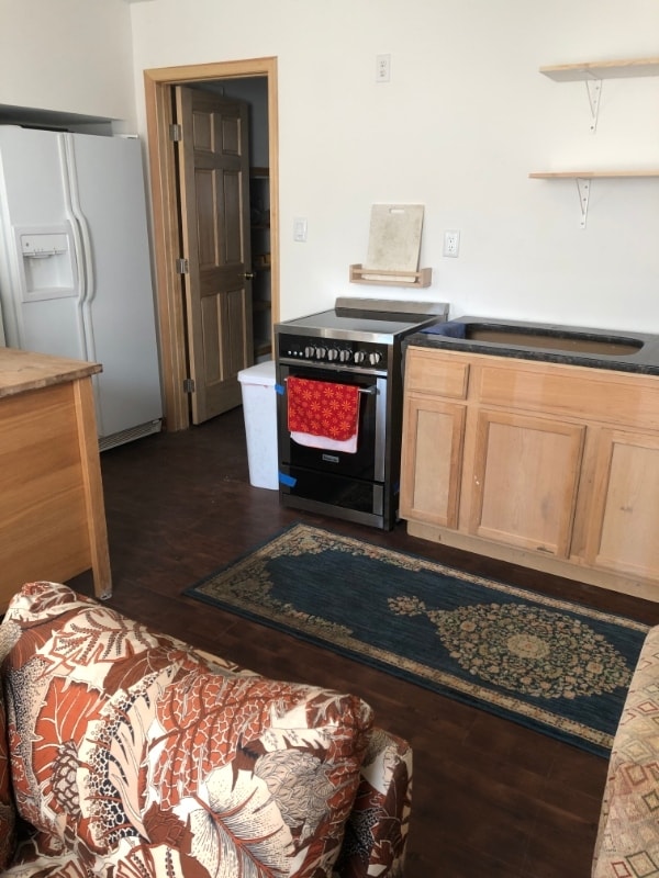 Building Photo - 24 th PERRY St