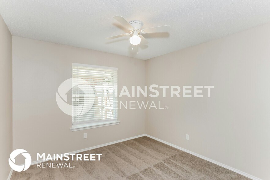 Building Photo - 4609 Ringold Dr