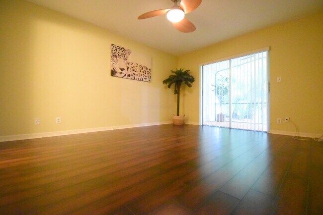 Building Photo - 22237 Woodborn Dr