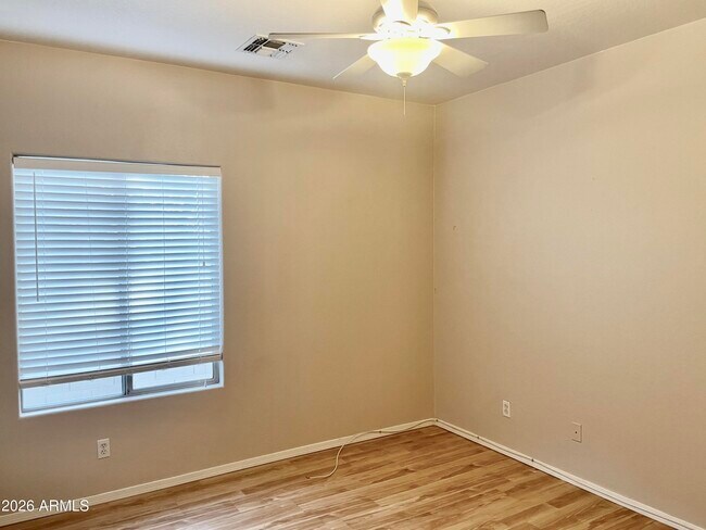 Building Photo - 17456 W Ashley Dr