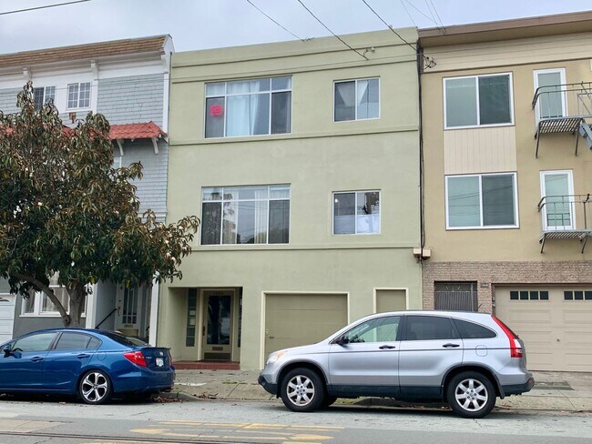 Building Photo - 1BR/1BA Prime Noe Valley Apt. on Church at...