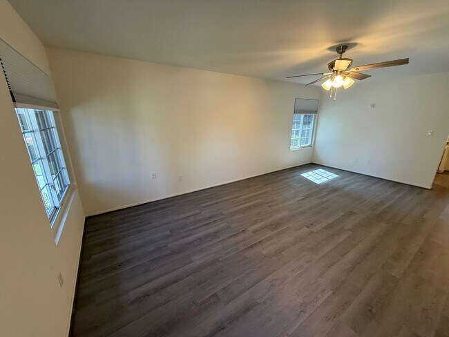 Building Photo - 55+ Community - Charming 2-Bedroom Home in Friendly Valley with Resort-Style Amenities