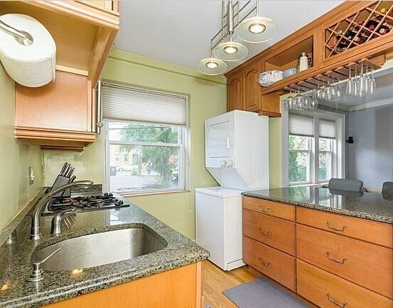 Building Photo - 10 Jamaicaway