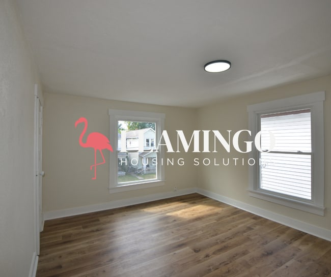 Building Photo - 125 Heaton Ave