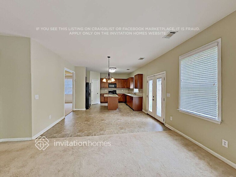 Building Photo - 522 Waterfall Dr