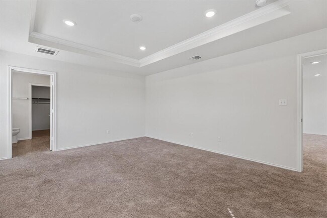 Building Photo - 905 Duskywing Wy