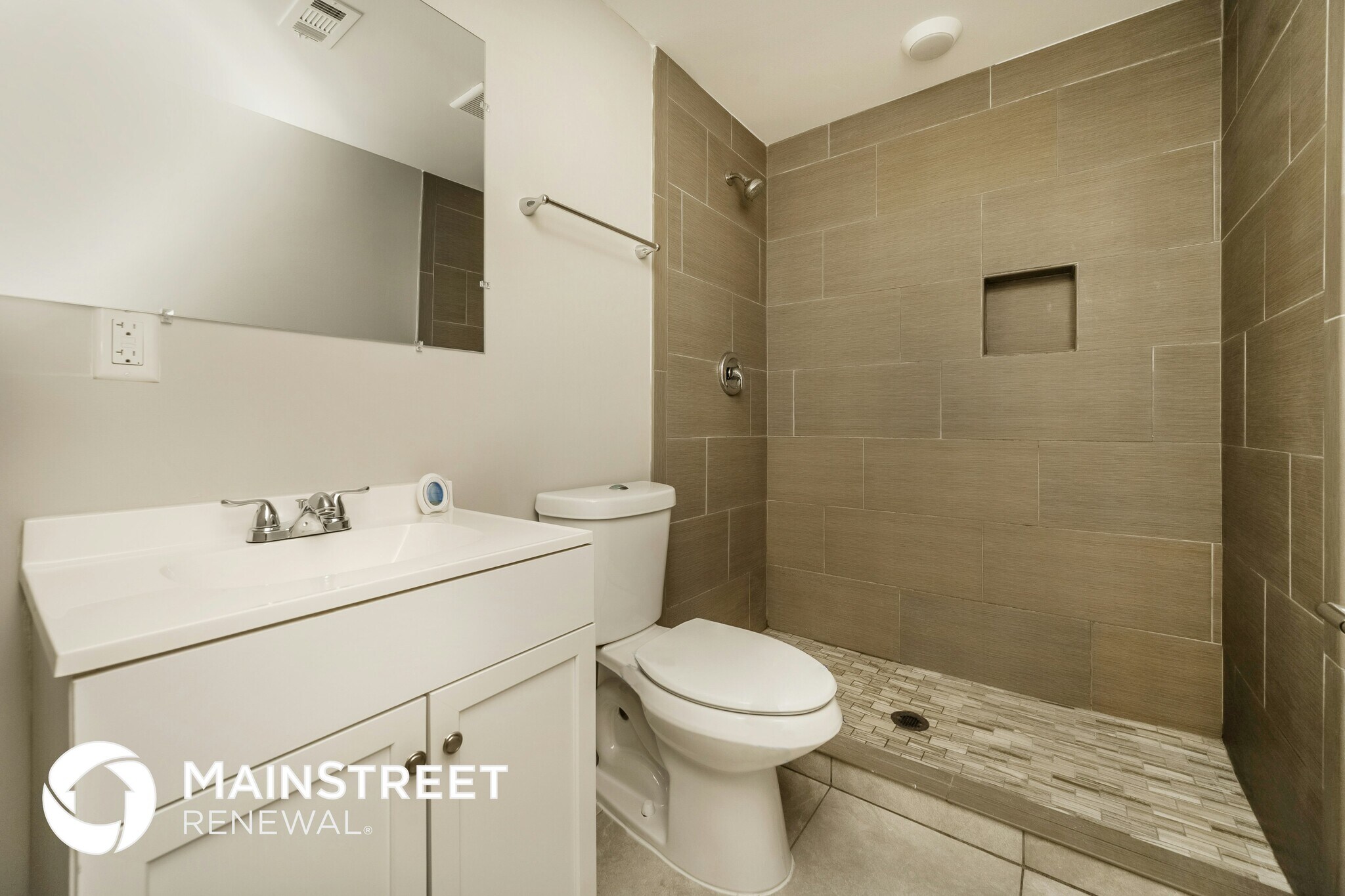 Building Photo - 8107 Blue Finch Way