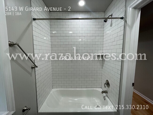 Building Photo - 5143 W Girard Ave