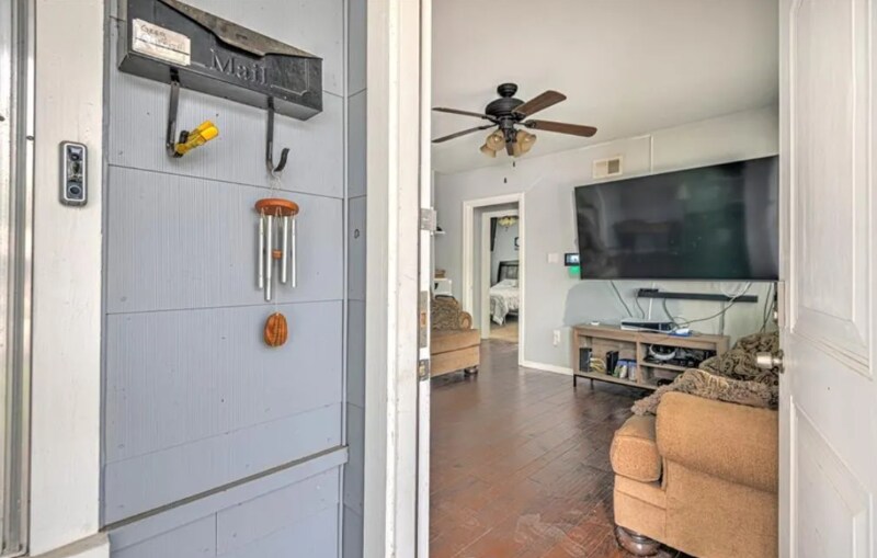 Building Photo - 20 S 28th St