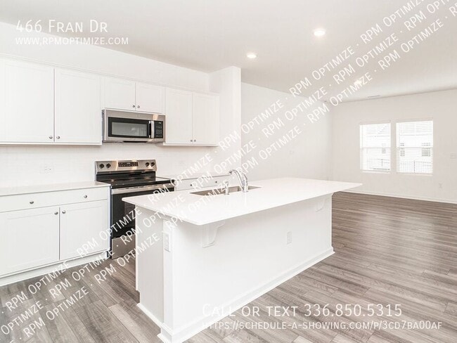 Building Photo - 466 Fran Dr