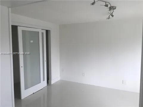 Building Photo - 4242 SW 98th Ave