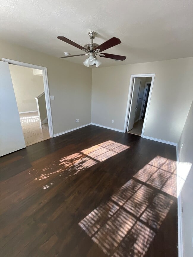 Building Photo - 513 Thornton Ct